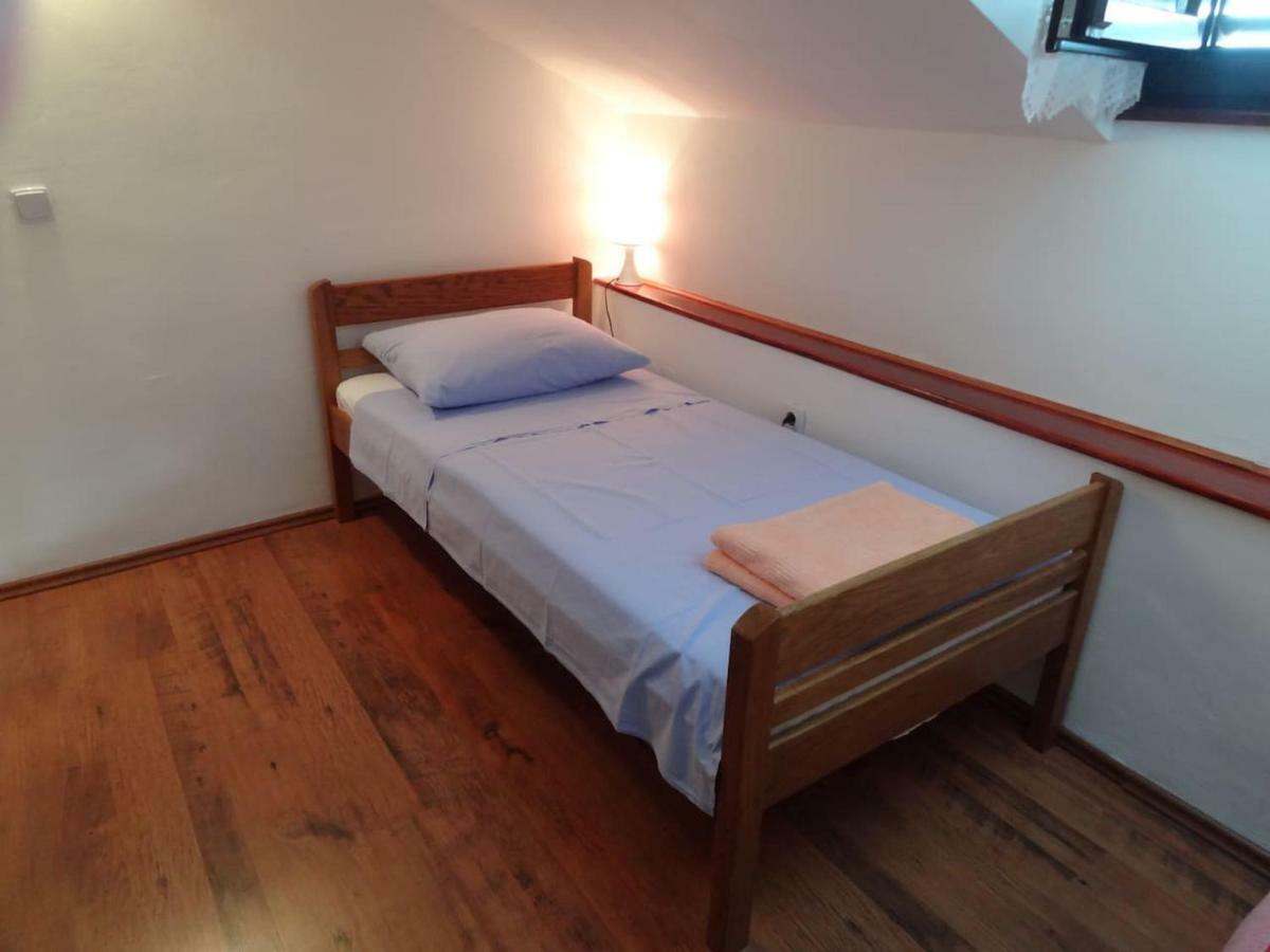 Apartman Nikolina Baska  Exterior photo